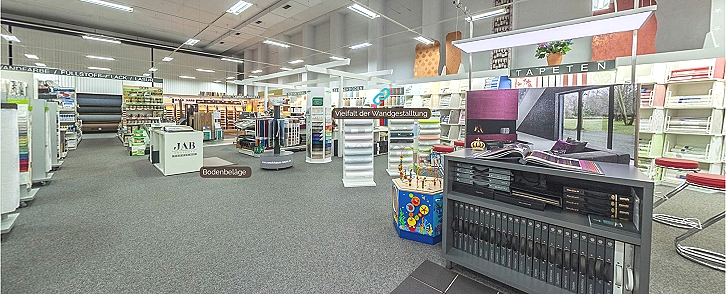 Firma heimbach innen mit Sicht auf Eingang